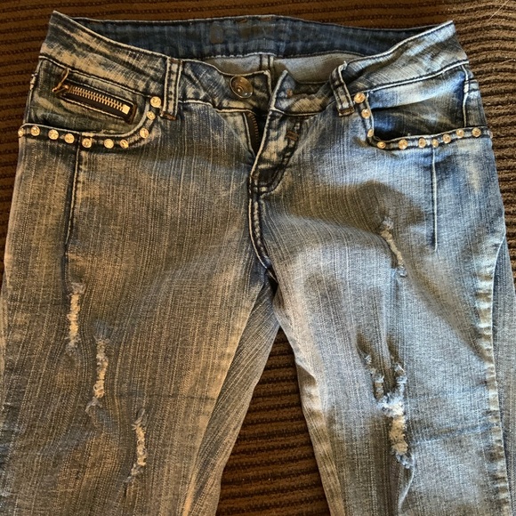 BLINGY JEANS - Picture 2 of 2